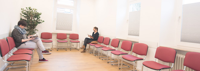 Augenzentrum Sinsheim Wartezimmer